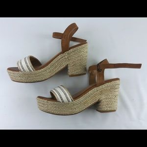 SALE 4/$10 ✨ strappy espadrille sandal high heels